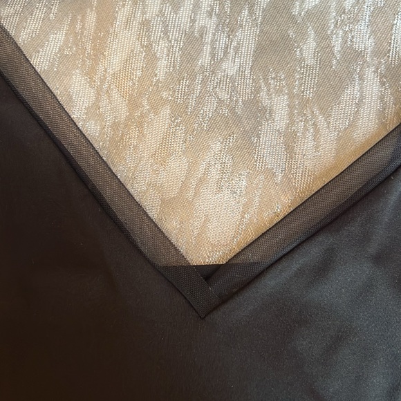 Zara Black Camisole - Picture 4 of 5